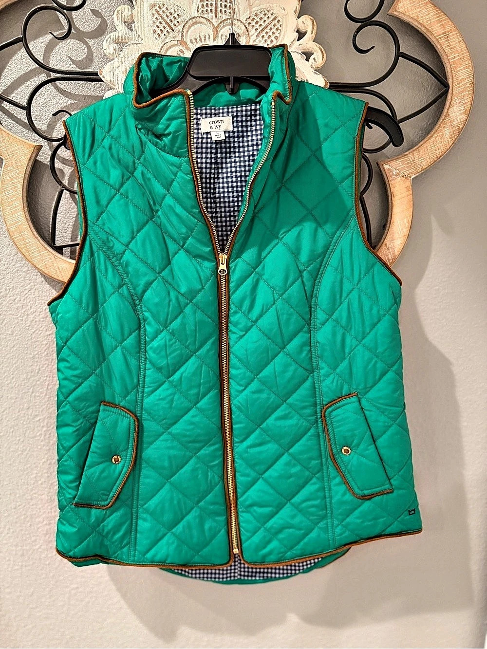 Crown & Ivy Quilted Puffer Vest Green & Gold-ish Brown Trim